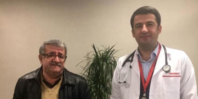 Emekli retmeni, doktor olan rencisi hayata dndrd