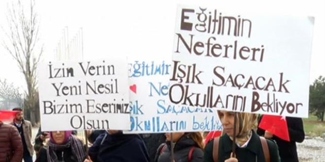 Ücretli öğretmenlerden Ulus'ta atanma eylemi