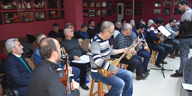 Demiryolu çalışanları 'Atatürk' konserine hazırlanıyor