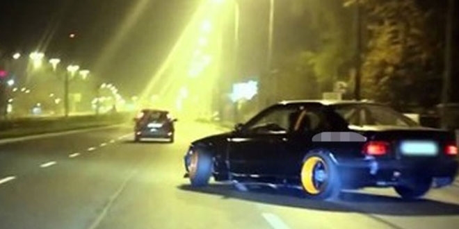 Ehliyetsiz sürücü önce drift attı, sonra polise saldırdı