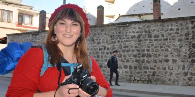 Üniversite öğrencisi otostopla Türkiye'yi dolaşıyor