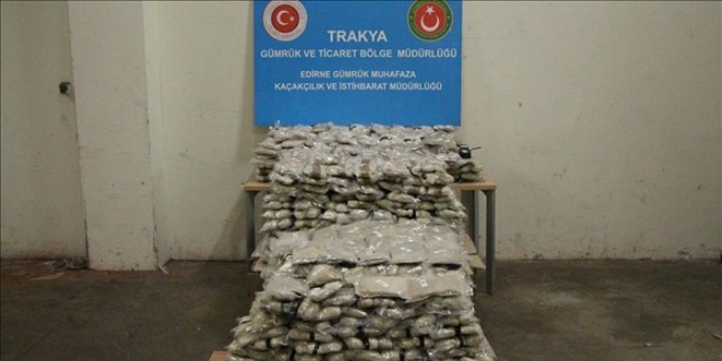 Duş teknelerinden eroin çıktı