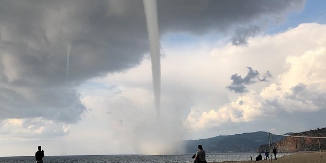 Antalya'da hortum riski uyarısı