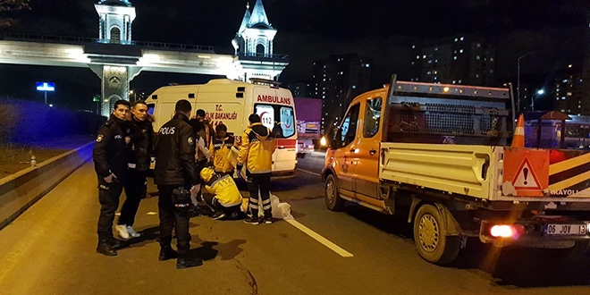 Seçim broşürü dağıtırken canından oldu