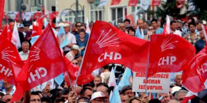 CHP Bayrampaşa ilçe teşkilatında toplu istifa