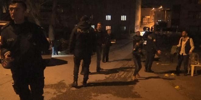 Asker eğlencesinde polise ateş açtılar