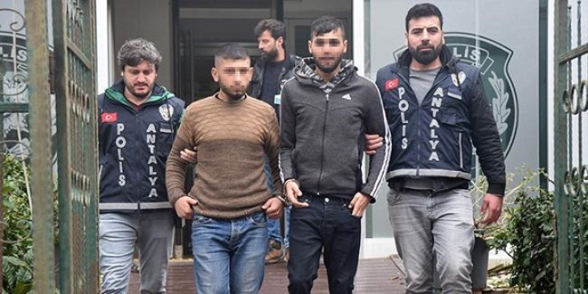 Hırsızlık şüphelisi: Çek kardeşim, düşmanlarım yakışıklı görsün