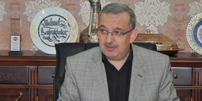 Diyanet-Sen: İmamların eline sigara yakışmıyor