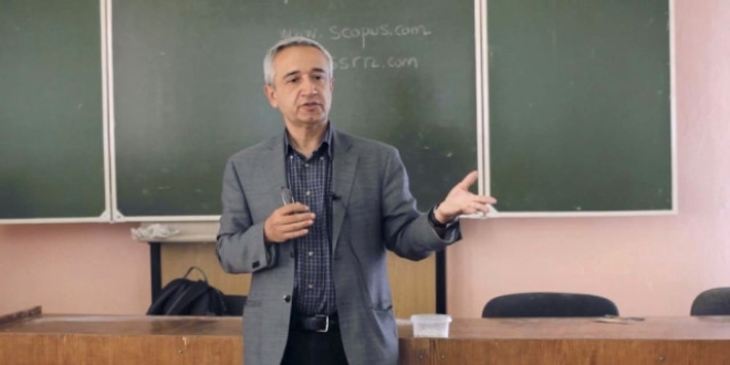 Türk profesörü fuhuş çeteleri öldürmüş