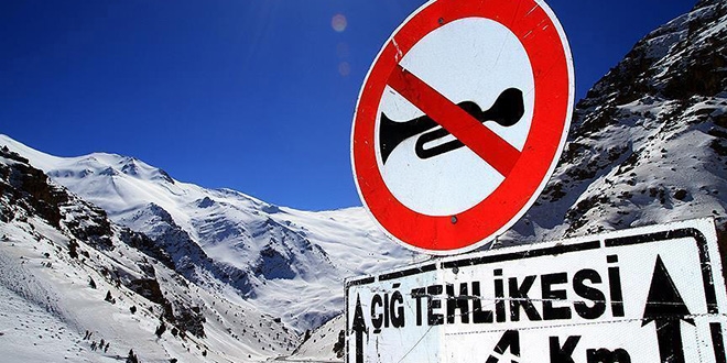 Meteorolojiden 4 il için buzlanma ve çığ uyarısı