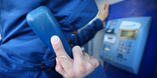 FETÖ'ye yönelik 'ankesörlü telefon' operasyonu