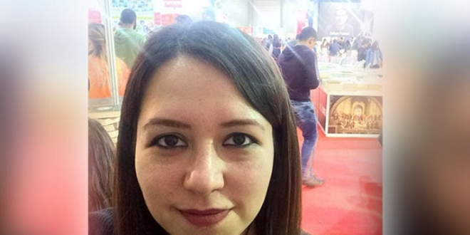Beyin kanaması geçiren Ayça öğretmen hayatını kaybetti