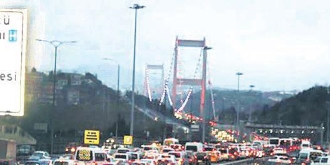 İntihar girişimi 7 saatlik çileye neden oldu