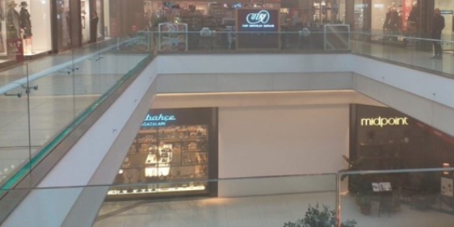 Bursa'da AVM yangını