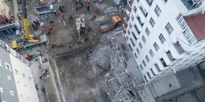 Bakan Kurum duyurdu: Kartal'da 8 bina yıkılacak