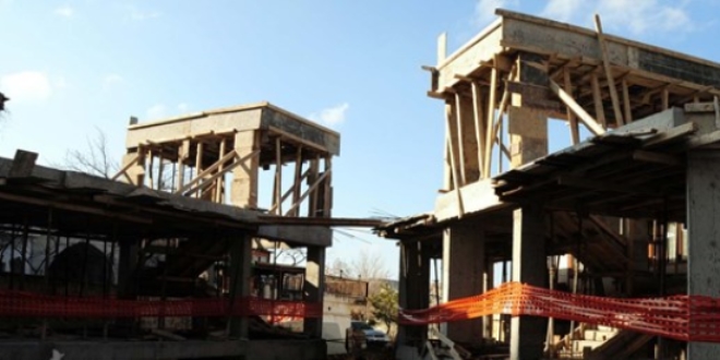 Peribacaları yakınındaki otel inşaatı durduruldu