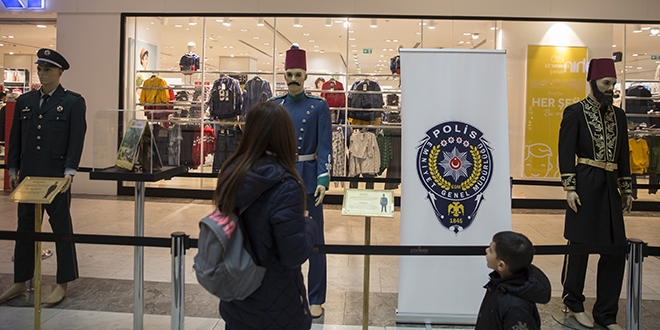 Polis Teşkilatı'ndan tarihi sergi