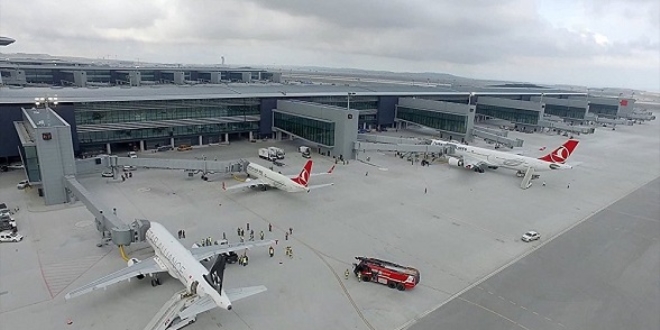 İstanbul Havalimanı'na ulaşım seferleri arttırıldı