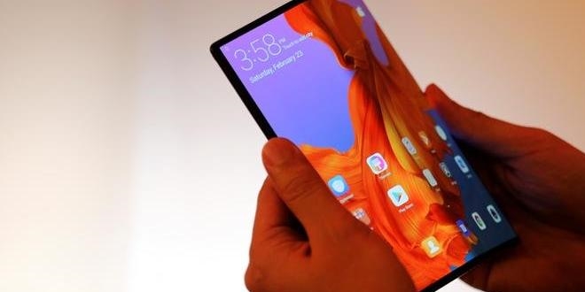 Huawei, katlanabilir akll telefonu Mate X'i tantt