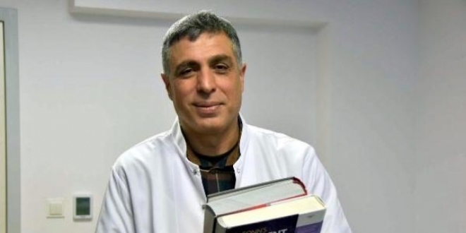 50 yaşında tıp fakülkesine girdi