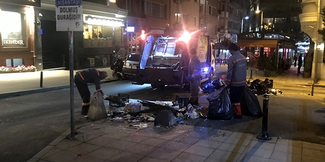 Şişli'de günler sonra çöpler toplanmaya başlandı