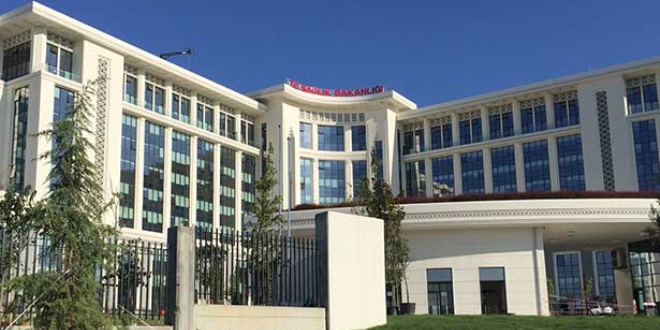 1478 tabibin eş ve sağlık kurası yapıldı