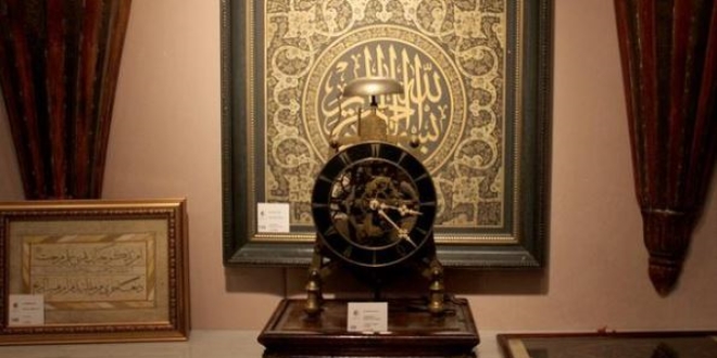 1908 yapımı saat 100 bin 800 liraya satıldı