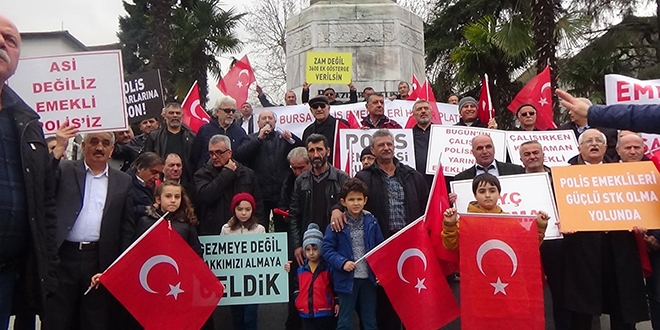 Polis emeklileri özlük haklarının iyileştirilmesini istiyor