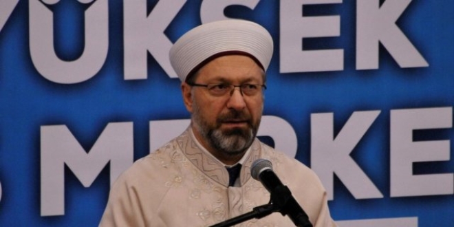 Ali Erbaş: Camilerimiz fitneye alet edilemez