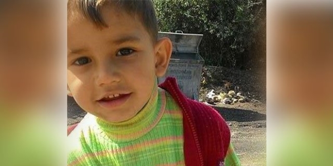 4 yaşındaki çocuk havuzda boğuldu