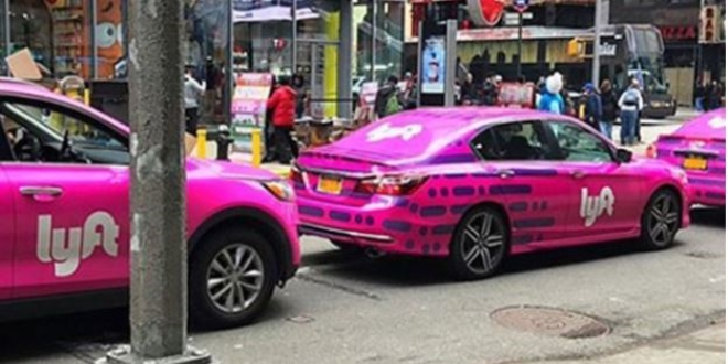 Uber'in rakibi Lyft halka açılıyor