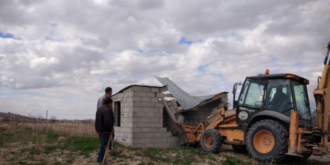 Kapadokya bölgesindeki yapıların yıkımına devam ediliyor