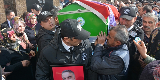 Kalp krizi geçiren belediye personeli hayatını kaybetti