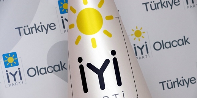 İzmir'de İyi Parti'den istifalar: MHP'li adayı destekleyeceğiz