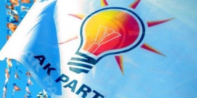 AK Parti'nin listesinde 18 yaşında 18 genç var
