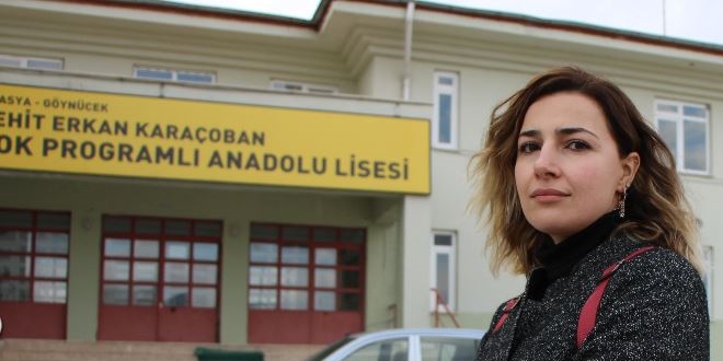Okulda müdür, tarlada hanımağa