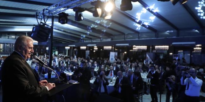 Yıldırım'a 'Denizcilik Üstün Hizmet Beratı' takdimi