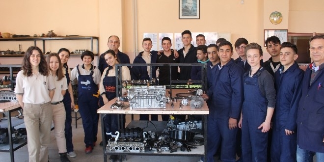 Bu lisenin mezunları işsiz kalmıyor