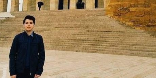 Polonya'da öldürülen üniversiteli Furkan'ın evinde yas