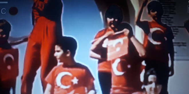 Vatan ve bayrak sevgisi budur dedirten görüntü