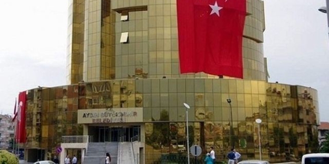 Belediye'nin reklama 100 milyon TL harcadığı iddiası