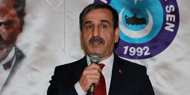 Kahveci: Sözleşmeli çalışanlara kadro verilmeli