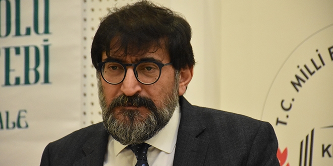 'Haftalık ders saatinde bir azalma üzerinde çalışıyoruz'