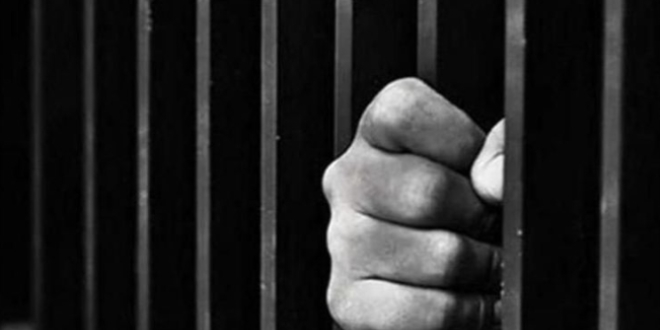 Denizli'de cezaevi firarisi evinde yakalandı