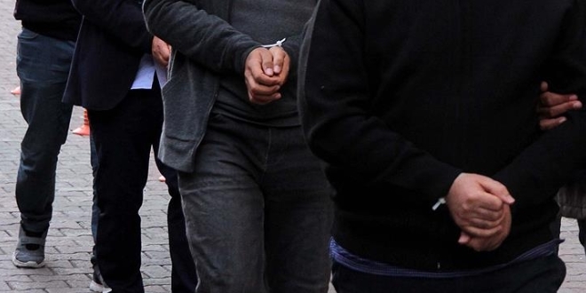 Şantaj çetesi operasyonunda 3 tutuklama