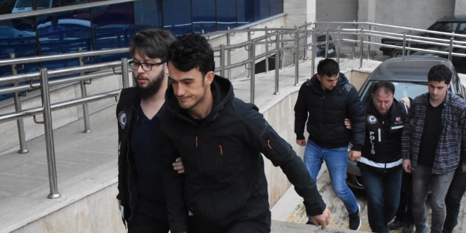 Zonguldak'ta 10 şüpheliden 9'u FETÖ'den tutuklandı