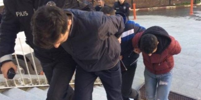 Okullardan hırsızlık yapan 2 şüpheli tutuklandı