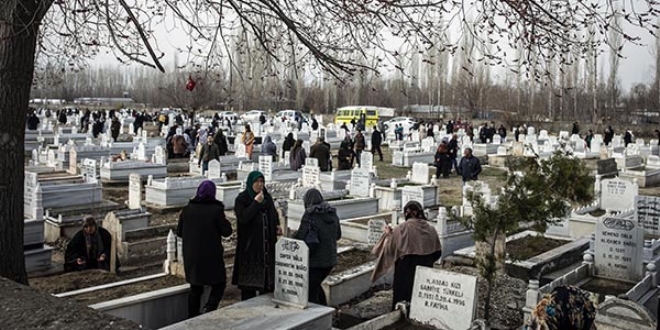 Asırlardır yaşatılan gelenek: 'Ölü bayramı'