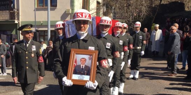 Gümüşhane şehidini son yolculuğuna uğurladı