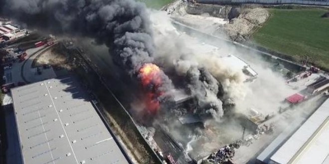 İBB'den fabrika yangınına ilişkin açıklama